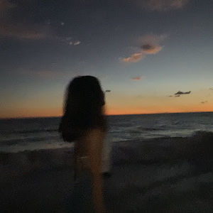 Meet your Posher, Wesmea